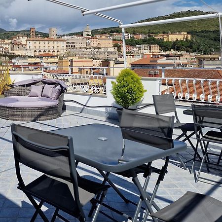 Tower Apartments Terracina Exterior photo