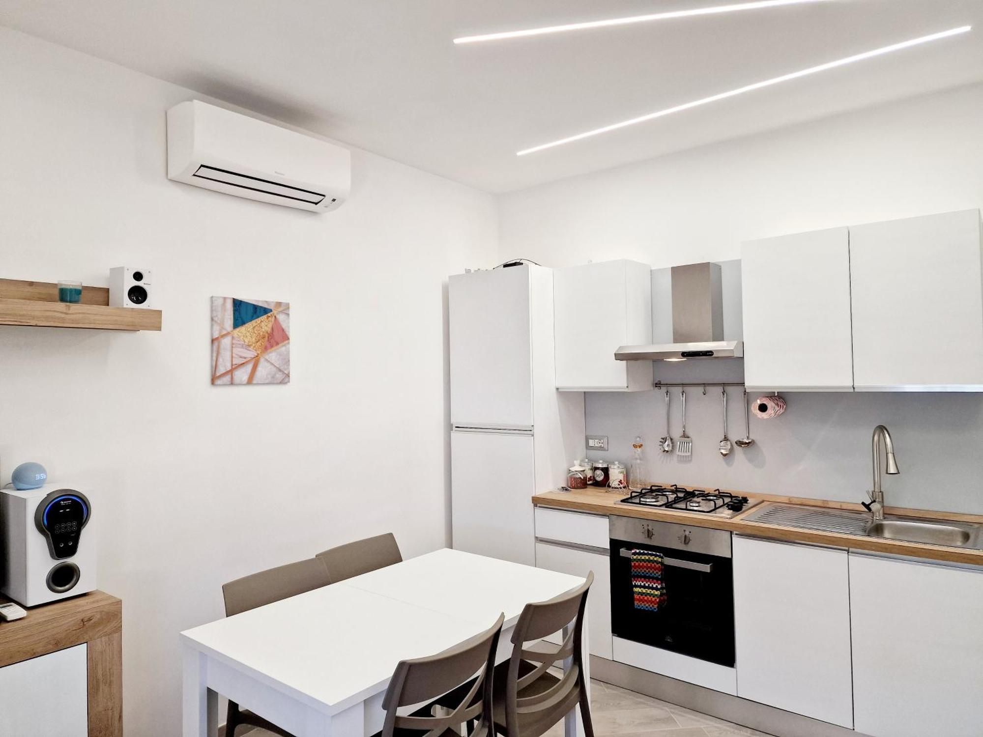 Tower Apartments Terracina Exterior photo